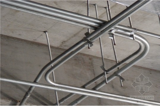[陕西]框架结构科教楼工程质量创优规划（鲁班奖）-管线铺设