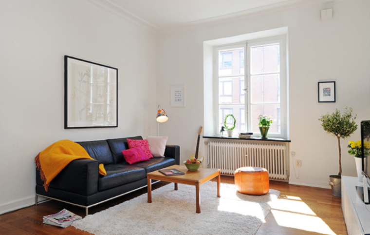瑞典哥德堡四室公寓资料下载-鲜艳色彩填充哥德堡50平一居室实景图