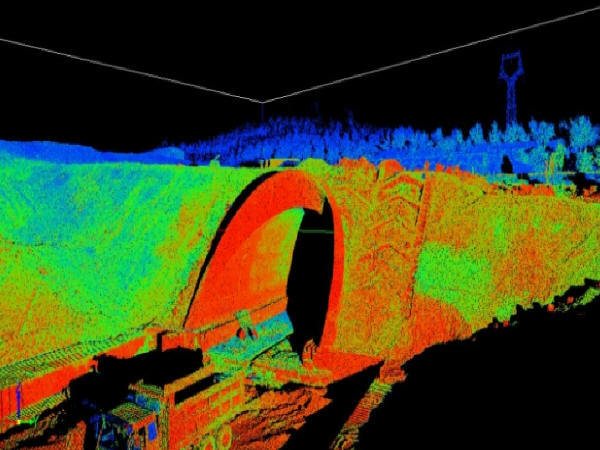 大空间三维激光扫描仪资料下载-论棱镜扫描对于隧道扫描的优势