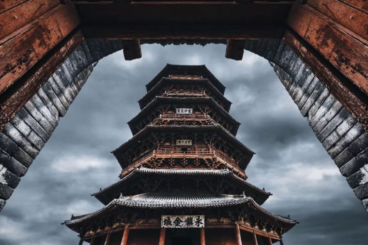 屹立近千年的中国第一木塔，强震不倒、炮击不毁、雷击不焚！_29