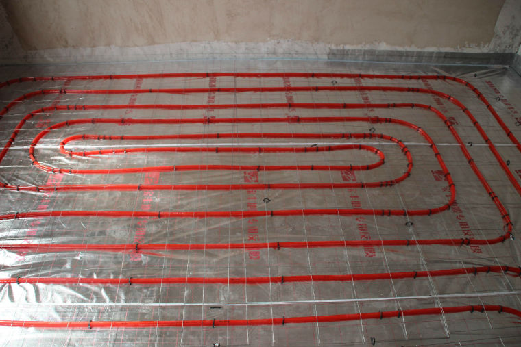 地暖地板铺装资料下载-暖通工程地暖施工