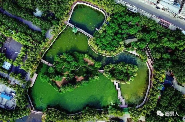 休斯顿水牛河景观改造资料下载-小游园 · 城市中的绿色心脏