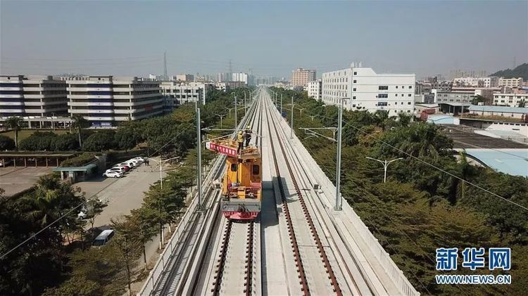 珠三角城际铁路图资料下载-穗莞深城际铁路高架区段电气化施工基本完毕