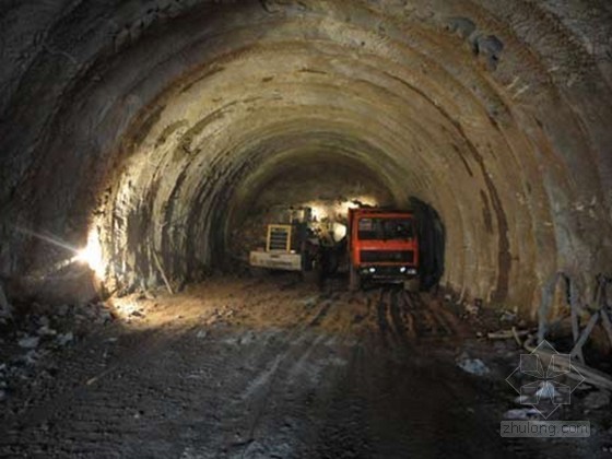 隧道下面层施工资料下载-[陕西]隧道爆破设计专项施工方案