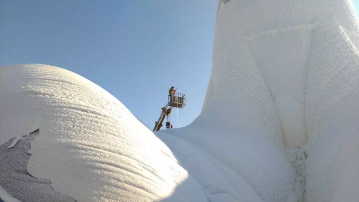 怎样在火星上建造圣家族教堂？_5