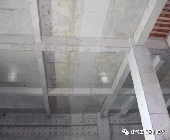 践行“样板引路”丨向优质工程学习样板区和样板层做法！_21