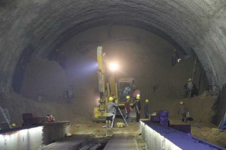 中低风险隧道隧道施工阶段安全风险评估报告_5