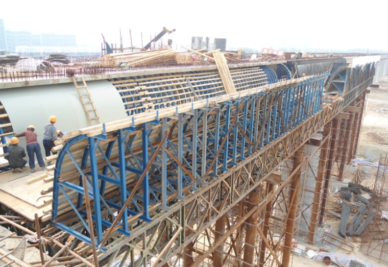30米T梁首件施工总结资料下载-[湖北]城际铁路特大桥支架现浇梁施工技术总结PPT