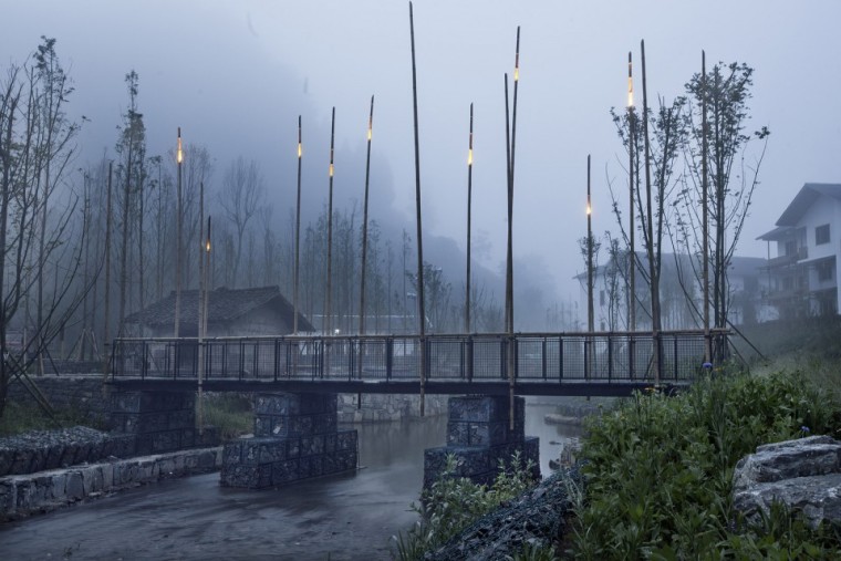 001-A lively link - the design of a bridge in Maoshi Town of Guizhou, China by Fu Yingbin