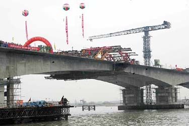 上海黄浦江桥施工资料下载-上海市嘉金高速黄浦江大桥