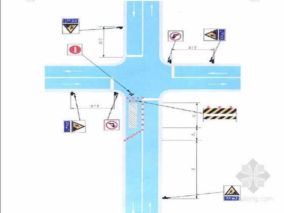 2014年市政道路大修工程投标施工组织设计130页（附交通组织图）-平面交叉口整条出口道养护维修作业 