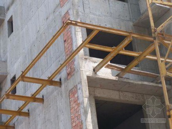 悬挑脚手架的施工节点资料下载-[四川]高层住宅楼双排悬挑式脚手架施工方案（附节点图）
