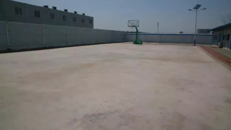 PVC塑胶地面施工工艺资料下载-硅pu篮球场施工工艺介绍