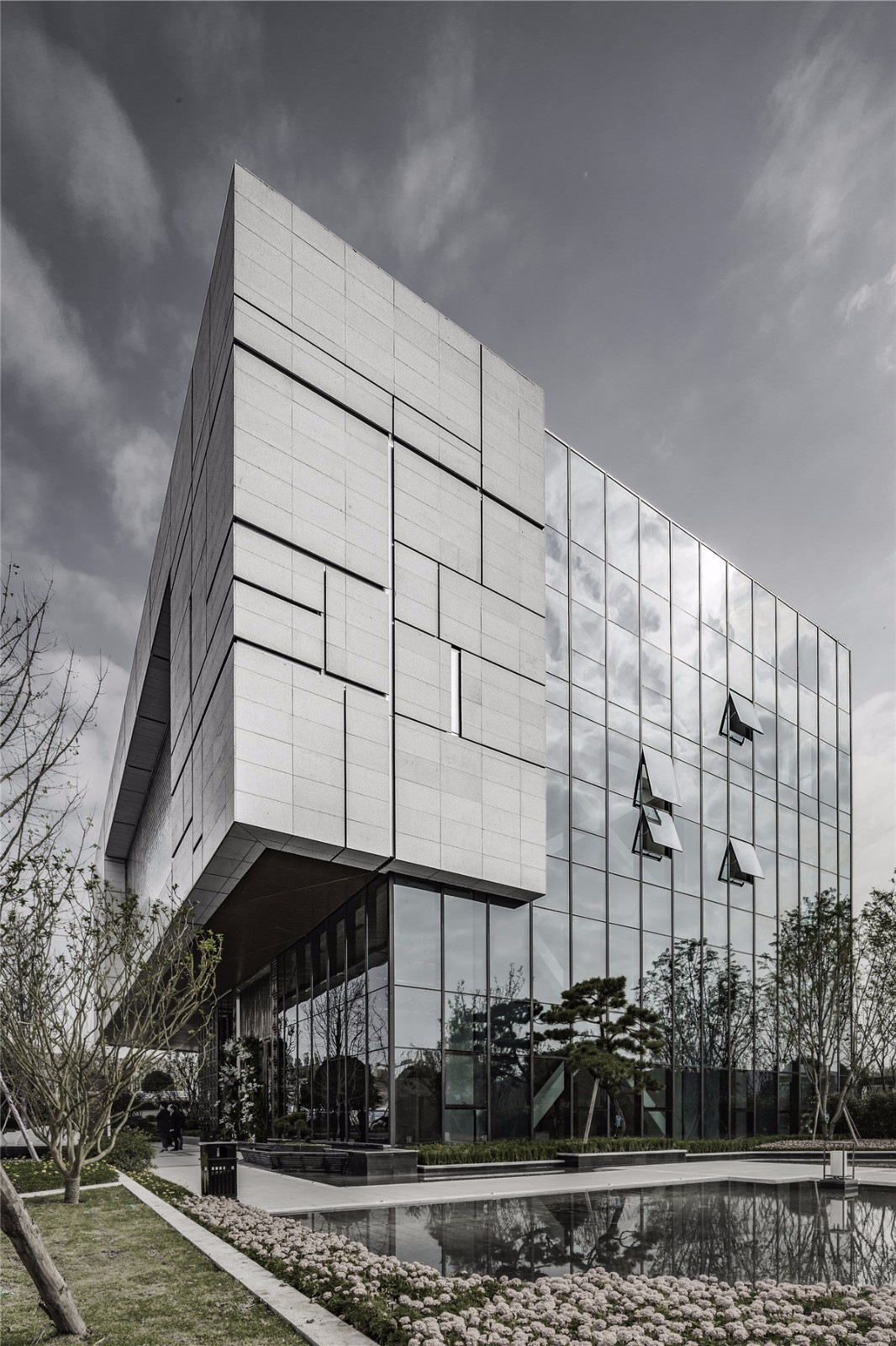 重庆北辰售楼处-商业建筑案例-筑龙建筑设计论坛