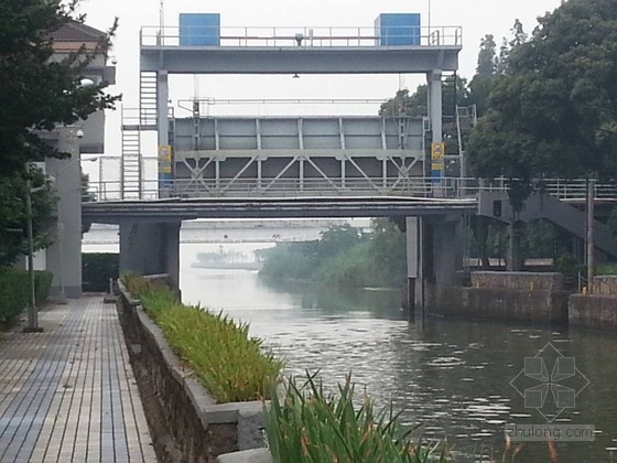 安全形势分析报告资料下载-[上海]水闸现场安全检测分析报告（图文并茂）