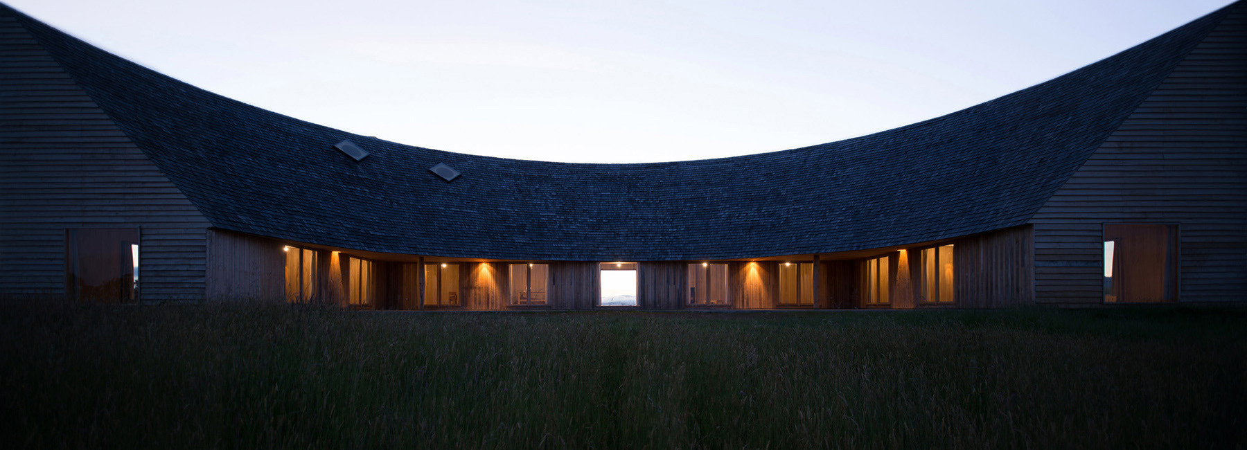 智利月牙形住宅-居住建筑案例-筑龙建筑设计论坛