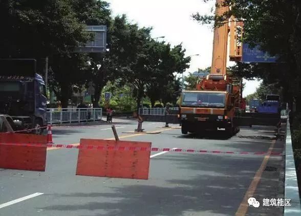 黑龙江一在建工地塔吊折断，2死4伤，如何有效预防塔吊事故？_18