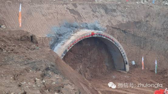 隧道电缆槽一次施工技术资料下载-隧道各部位施工技术详解