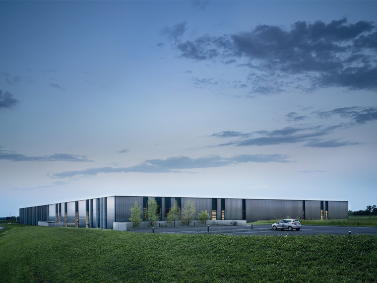 苹果公司总部建筑设计资料下载-意大利Pratic公司总部扩建