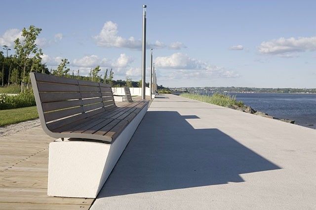 加拿大萨缪尔·德·尚普兰滨水长廊景观设计_12